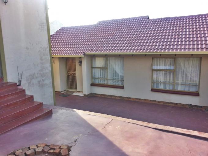 4 Bedroom House for Sale For Sale in Atteridgeville MR2980
