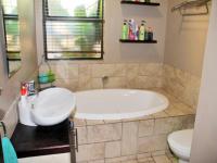 Bathroom 1 - 8 square meters of property in Sunningdale - DBN