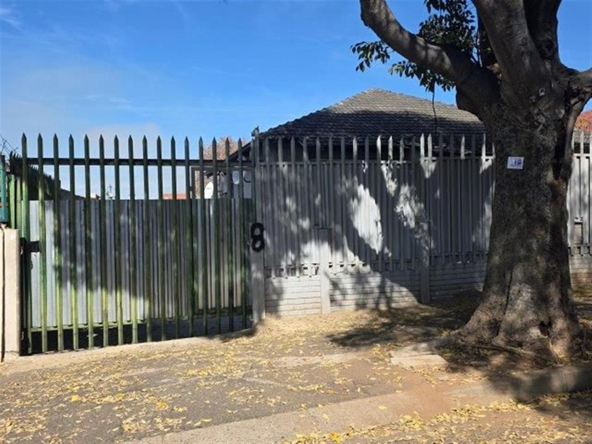 Front View of property in Malvern - JHB