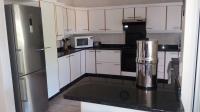 Kitchen - 14 square meters of property in Uvongo