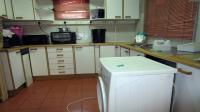 Kitchen - 12 square meters of property in Bulwer (Dbn)