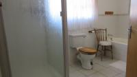 Bathroom 2 - 8 square meters of property in Vredenburg