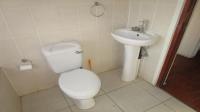 Bathroom 1 - 5 square meters of property in Three Rivers