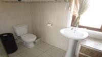 Main Bathroom - 7 square meters of property in Three Rivers