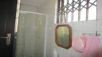 Bathroom 1 - 5 square meters of property in Bluff