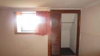 Bed Room 1 - 11 square meters of property in Vaal Oewer