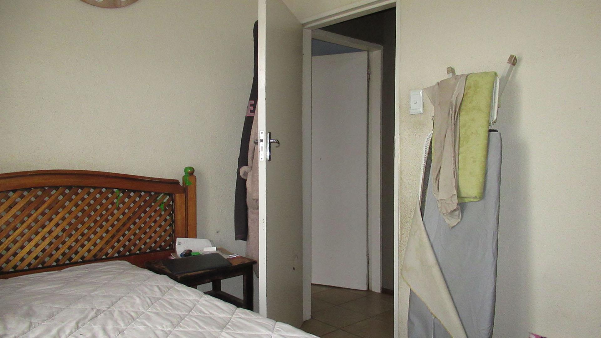 Bed Room 2 - 8 square meters of property in Zandspruit