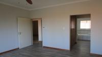 Main Bedroom - 19 square meters of property in Safarituine
