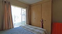 Bed Room 1 - 11 square meters of property in Vorna Valley