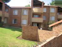 2 Bedroom 2 Bathroom Simplex for Sale for sale in Die Hoewes