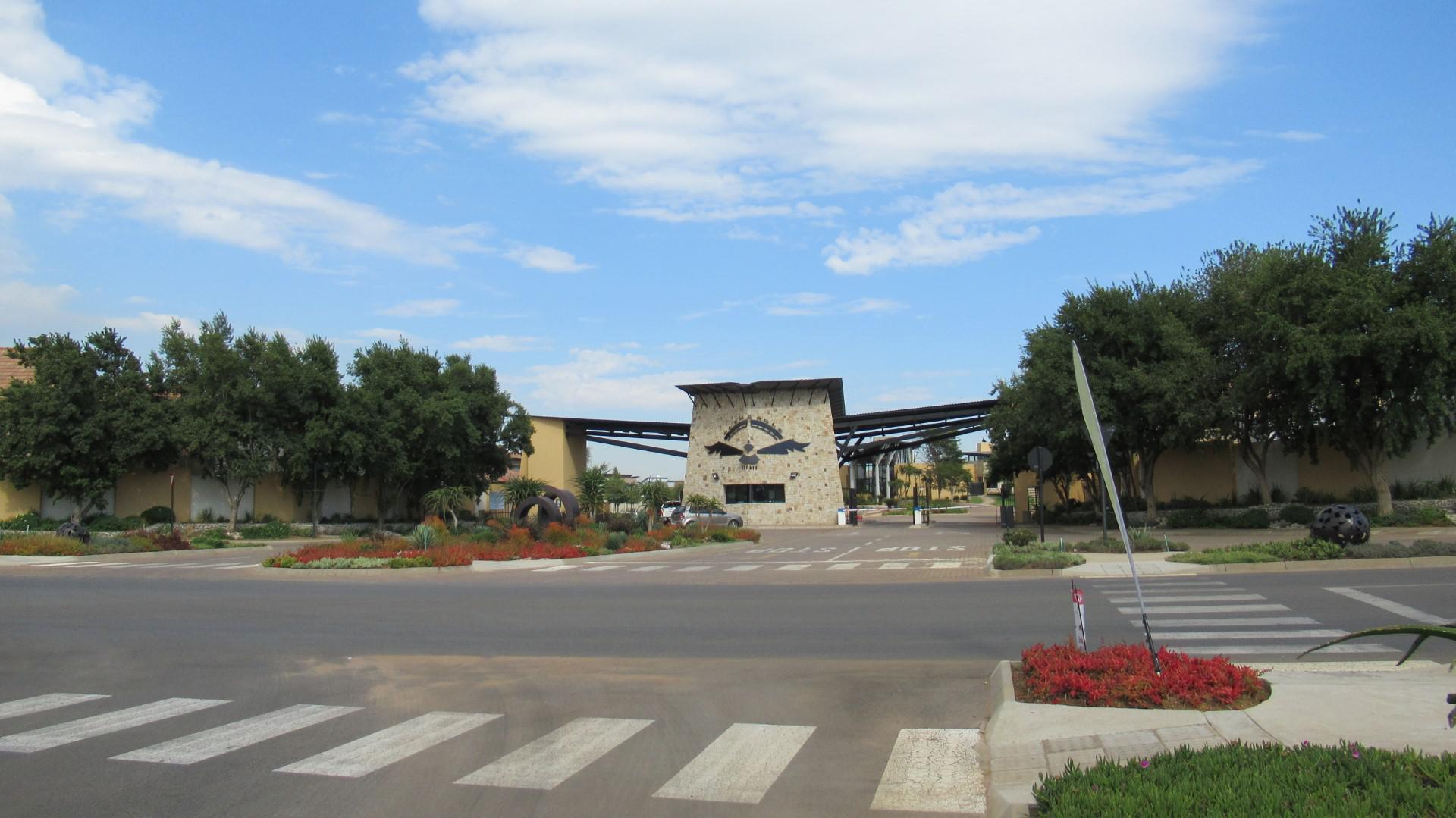 Front View of property in Kempton Park