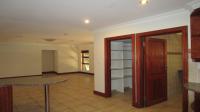 Kitchen - 17 square meters of property in Silver Lakes Golf Estate