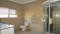 Main Bathroom - 8 square meters of property in Tijger Vallei
