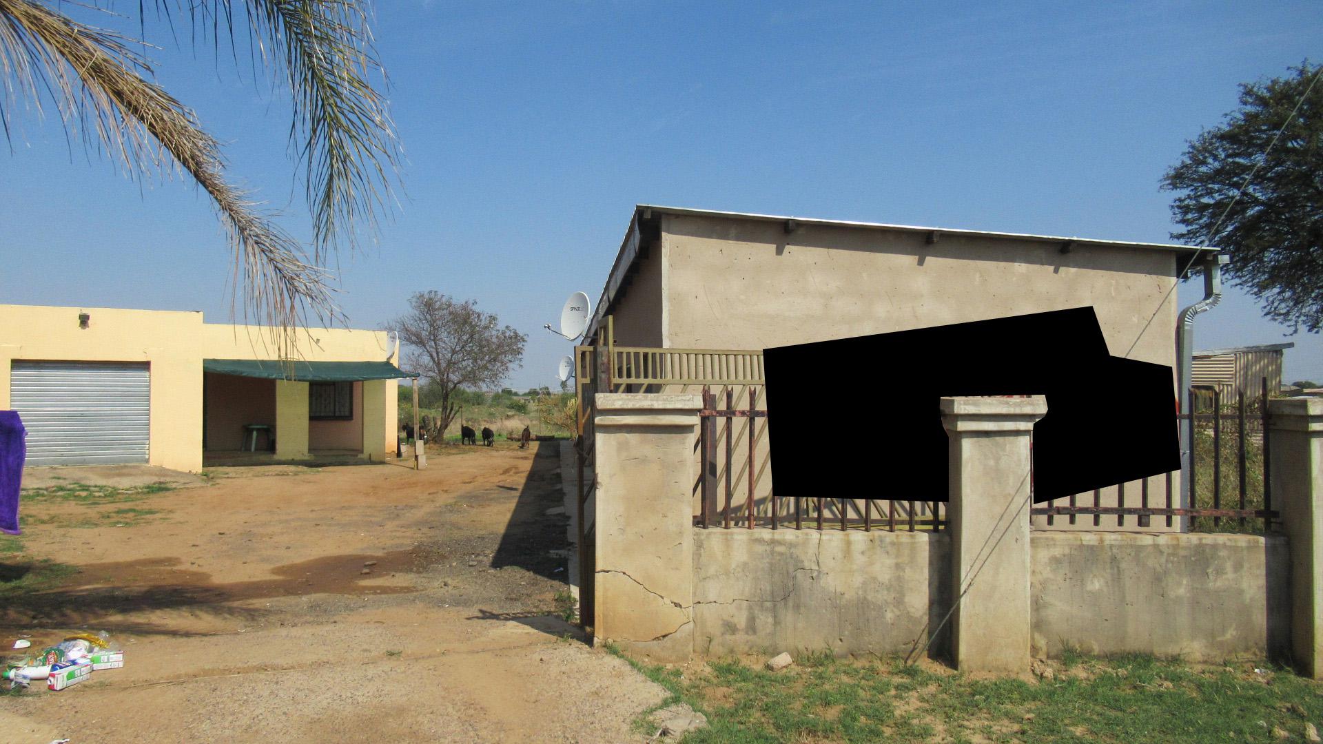 Front View of property in Bela-Bela (Warmbad)
