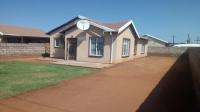 3 Bedroom 1 Bathroom House for Sale for sale in Protea Glen