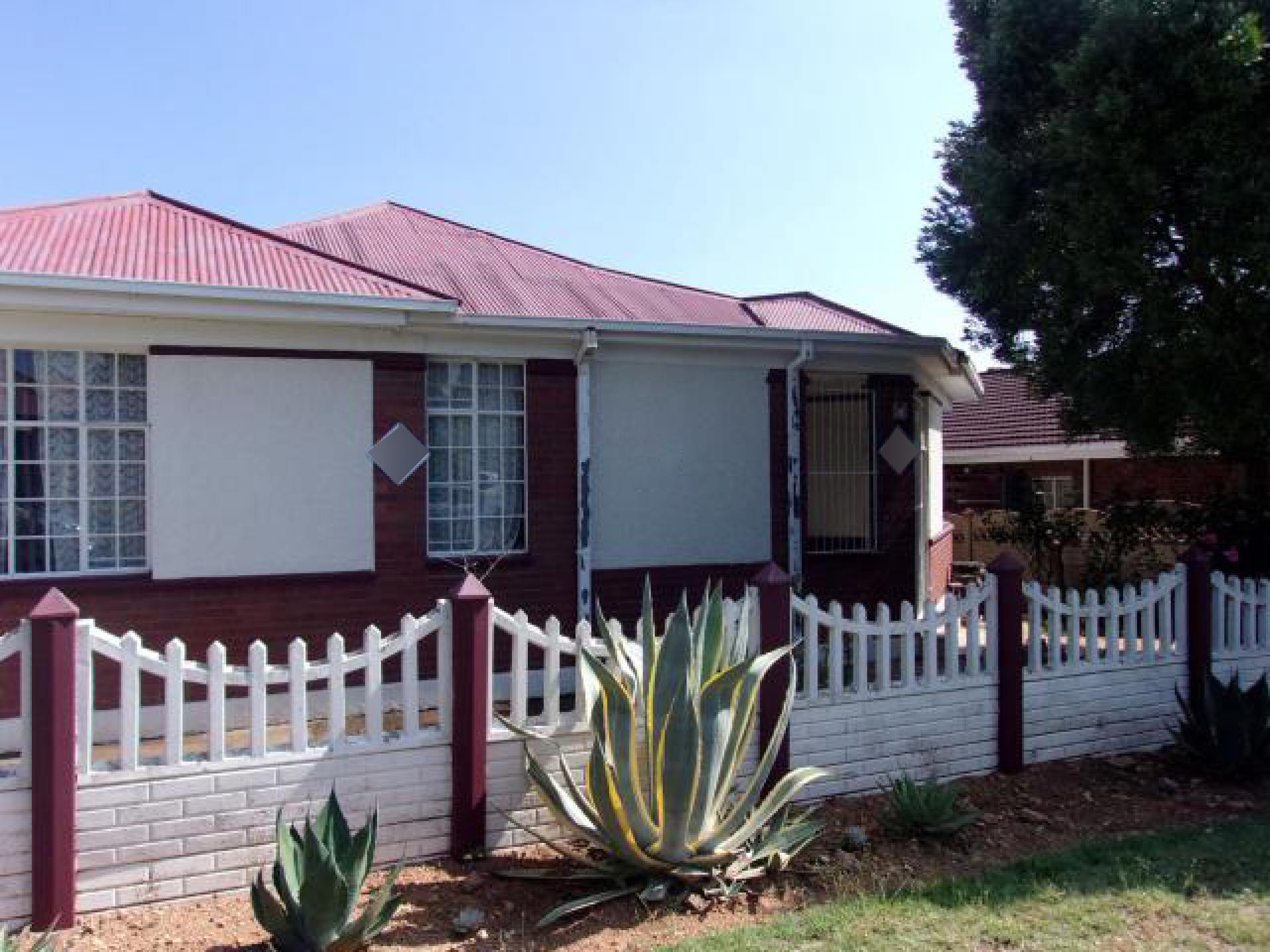 Front View of property in Parys