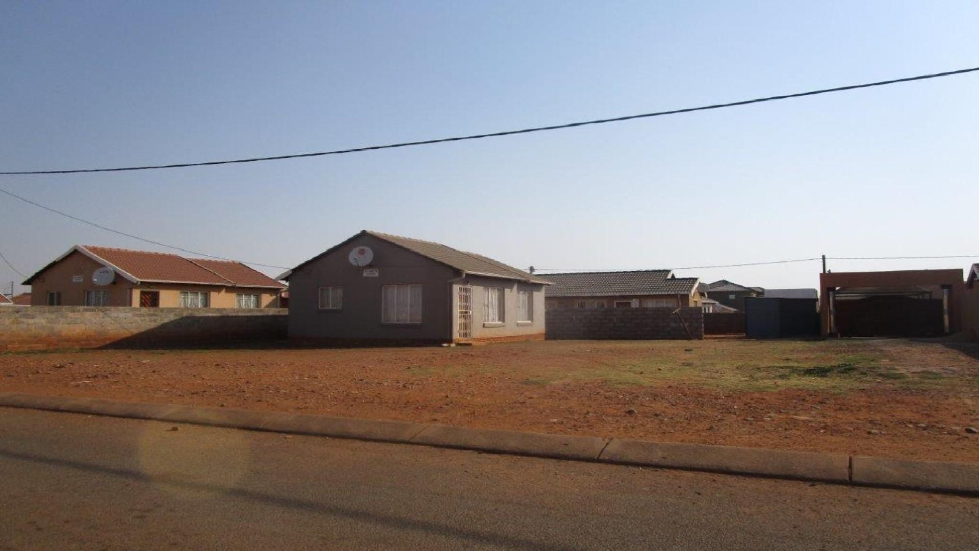 Standard Bank Insolvent 2 Bedroom House for Sale in Evaton