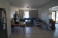 Lounges of property in Duynefontein