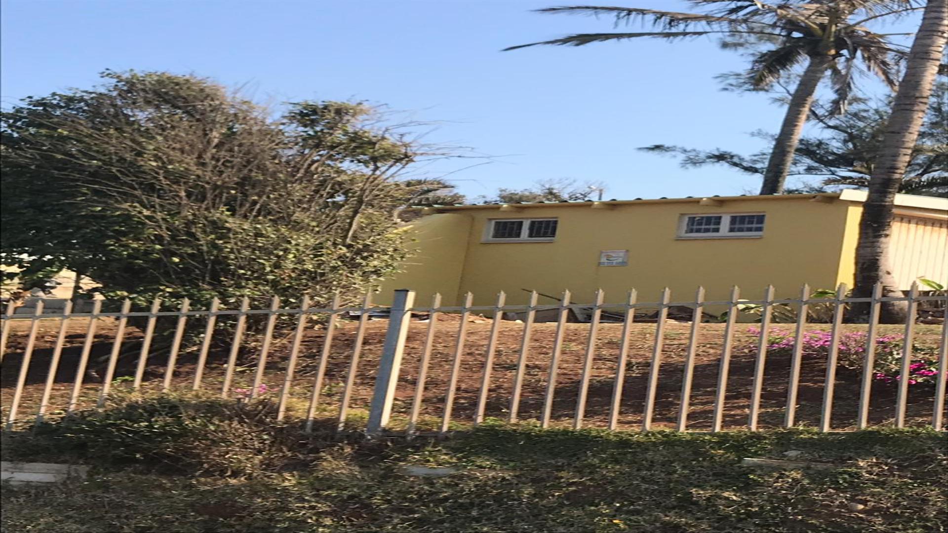 Front View of property in Mtwalumi