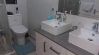 Main Bathroom of property in North Riding A.H.