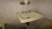 Bathroom 1 - 4 square meters of property in Lenasia South