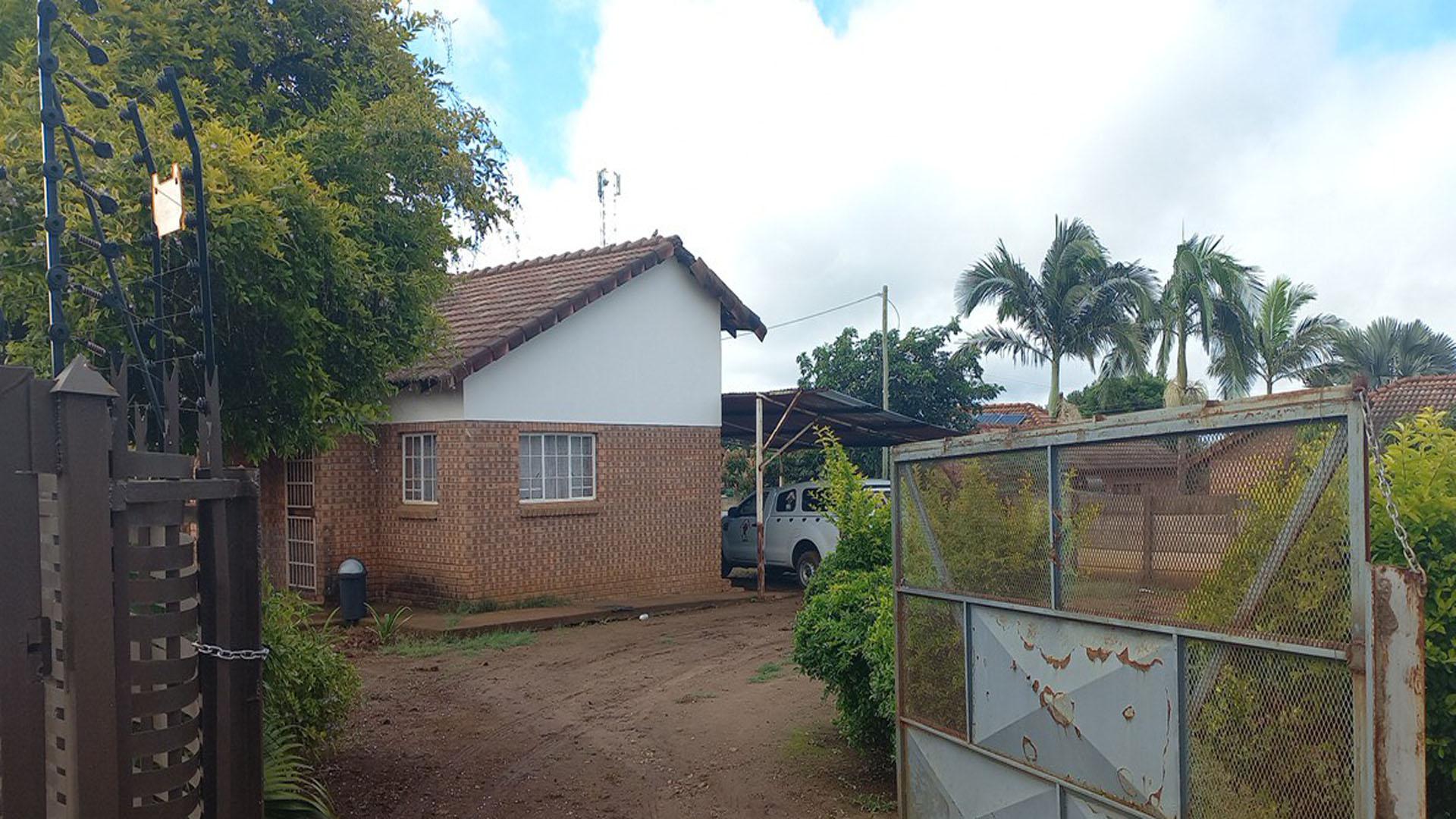 Front View of property in Makhado (Louis Trichard)