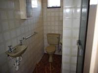 Bathroom 2 - 9 square meters of property in Grootvlei
