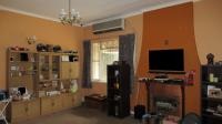 Lounges - 45 square meters of property in Grootvlei