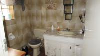Guest Toilet - 4 square meters of property in Grootvlei
