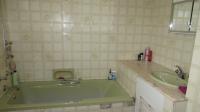 Bathroom 1 - 19 square meters of property in Grootvlei