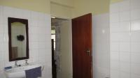 Bathroom 1 - 19 square meters of property in Grootvlei