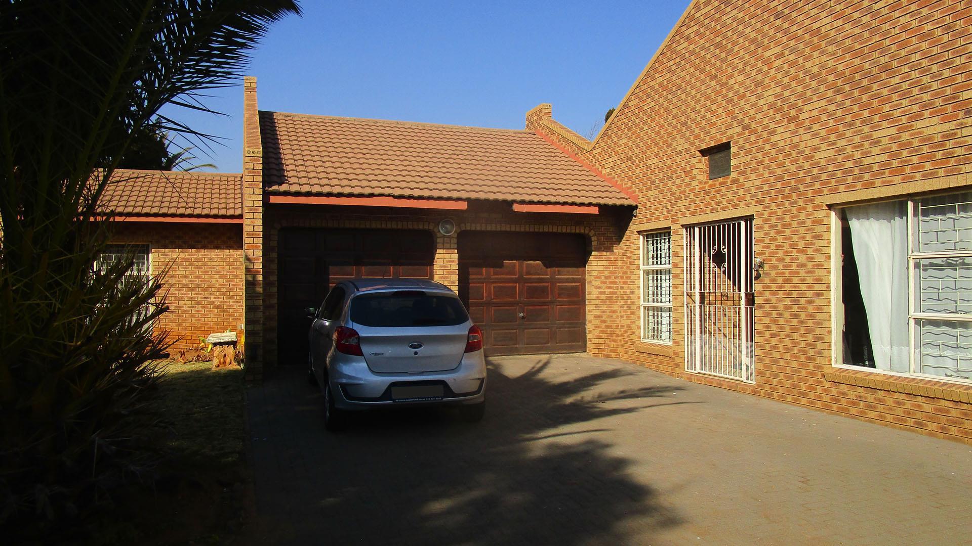 Front View of property in Vanderbijlpark