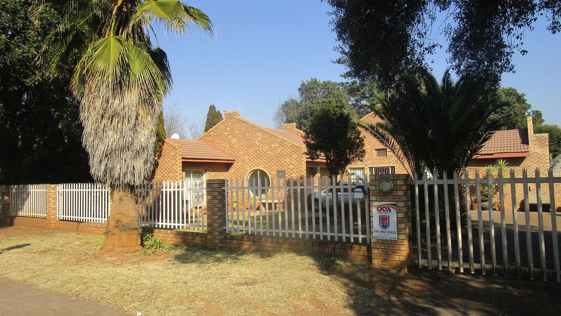 Front View of property in Vanderbijlpark