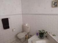 Bathroom 2 of property in Vanderbijlpark