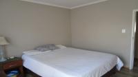 Bed Room 1 - 13 square meters of property in Rustenburg