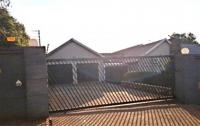 Front View of property in Eldoraigne