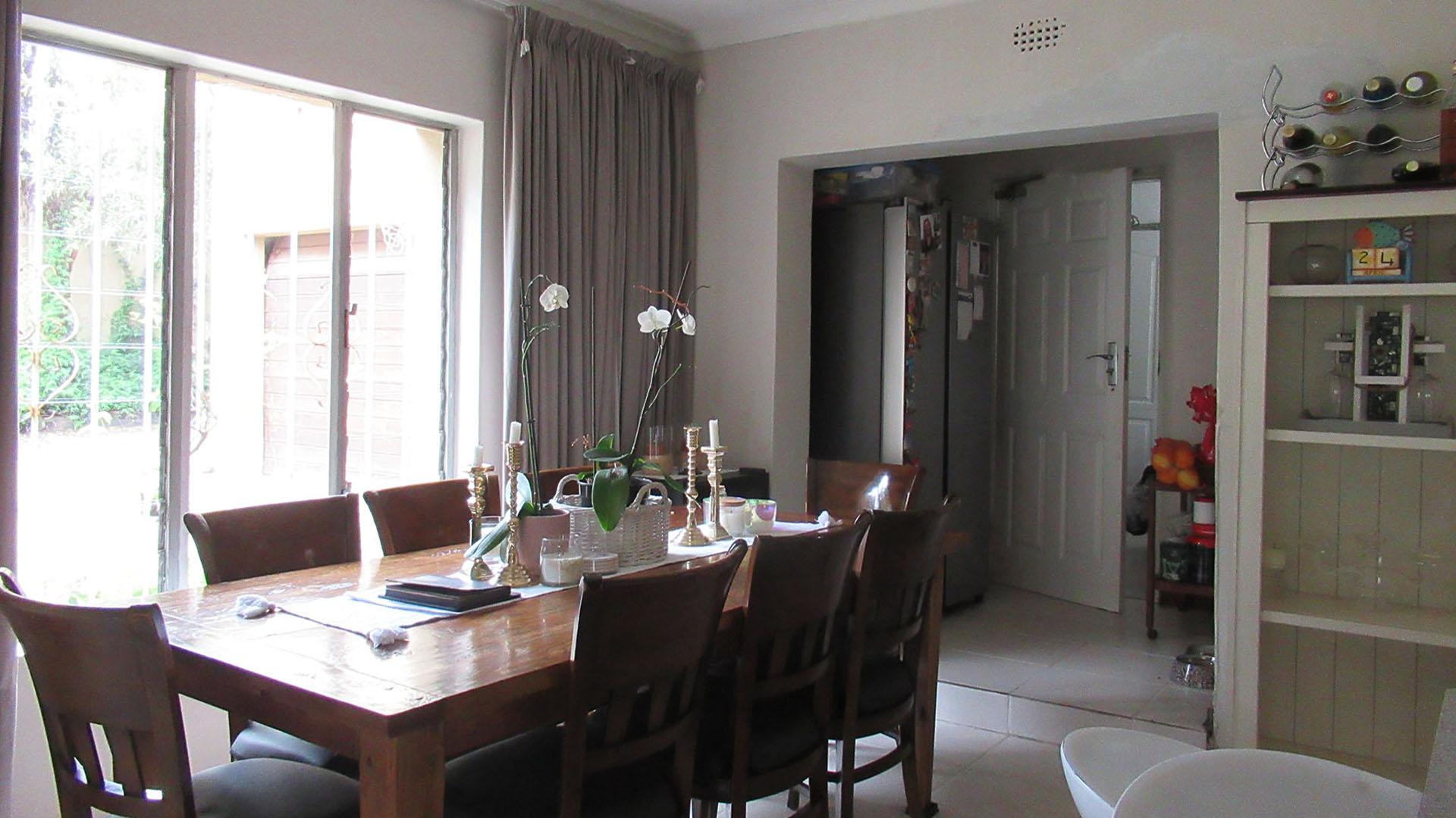 Dining Room - 10 square meters of property in Witkoppen