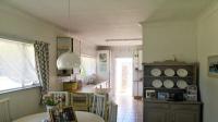 Kitchen - 19 square meters of property in Beacon Bay