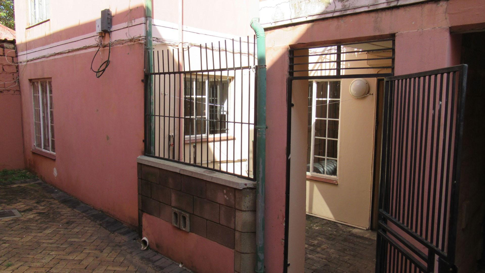 Front View of property in Jeppestown