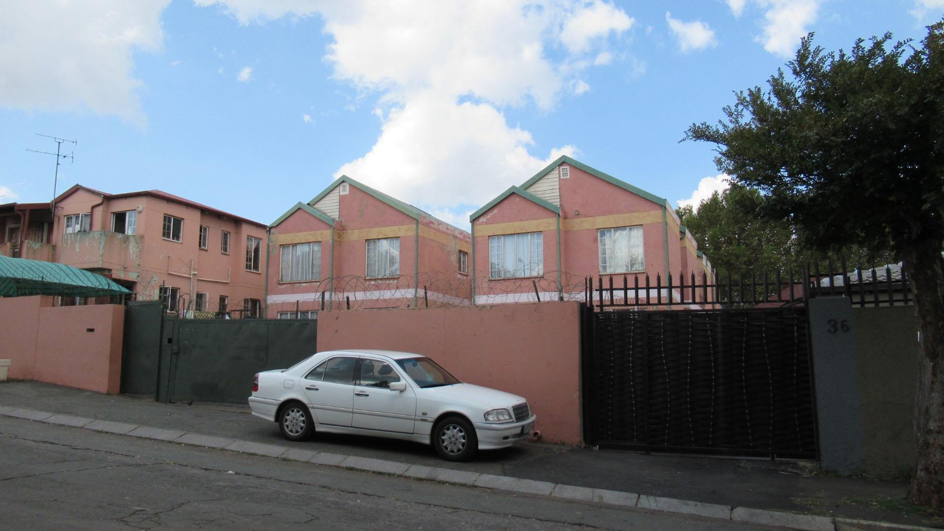 Front View of property in Jeppestown