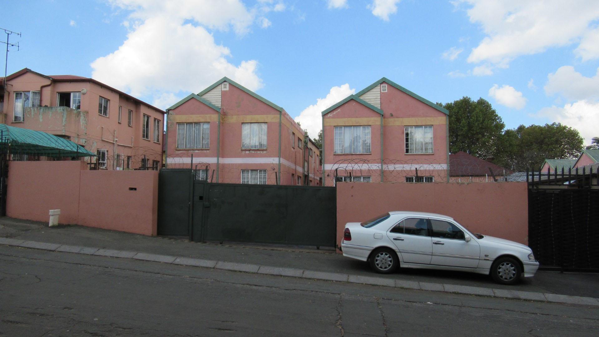 Front View of property in Jeppestown