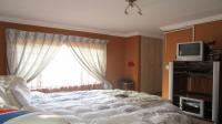 Main Bedroom - 29 square meters of property in Melodie