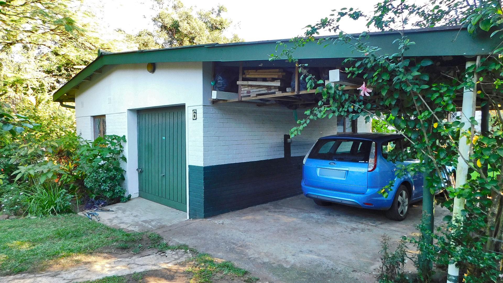 Front View of property in Umtentweni