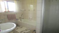 Bathroom 2 - 12 square meters of property in Umtentweni