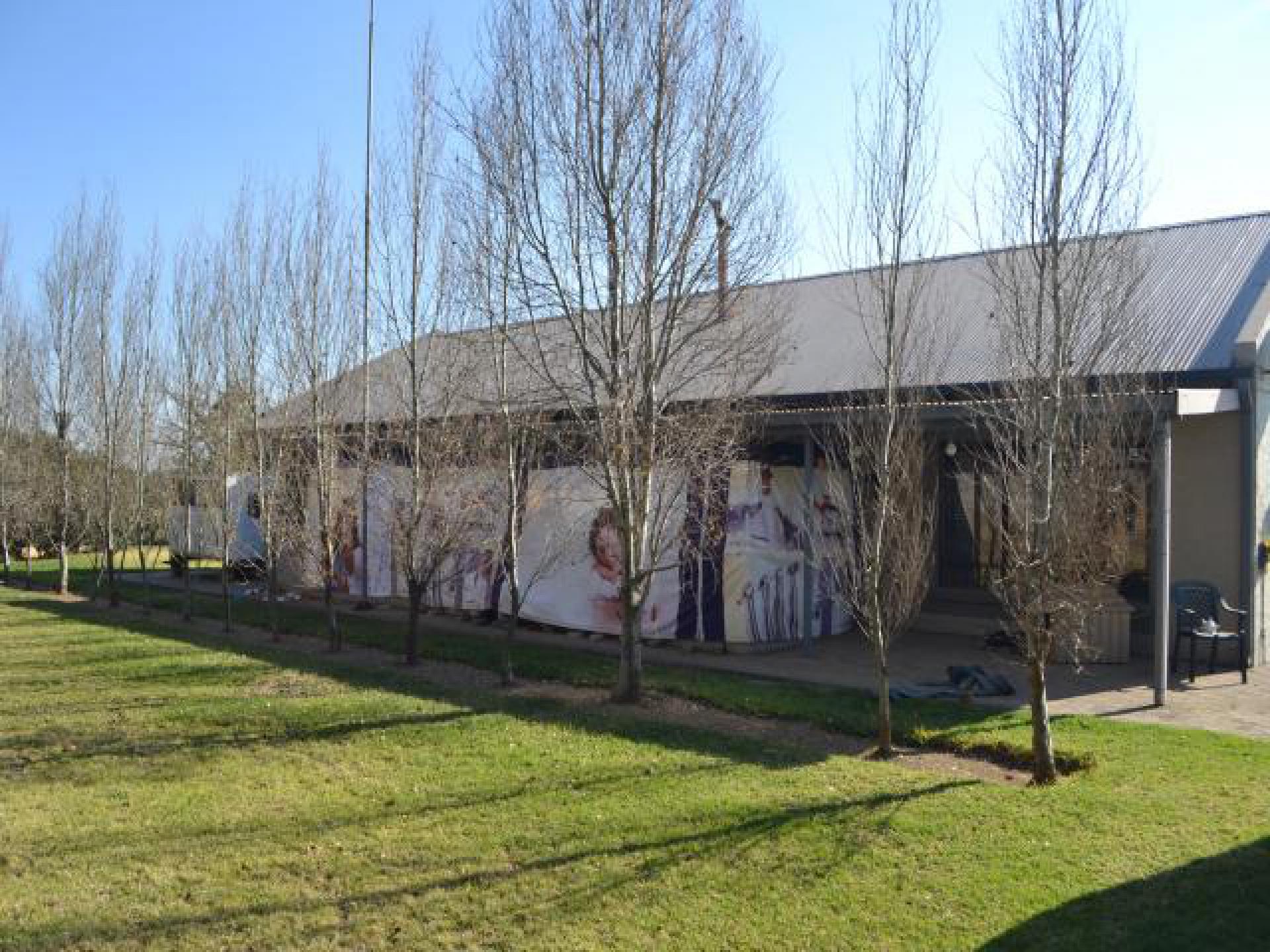 Front View of property in Grootfontein