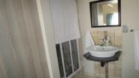 Main Bathroom - 4 square meters of property in Waterval East