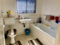 Bathroom 2 of property in Bloemfontein