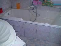 Main Bathroom - 6 square meters of property in Warden