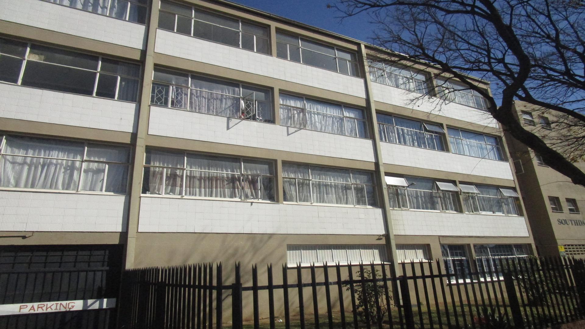 Front View of property in Booysens