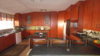 Kitchen - 28 square meters of property in Greenhills